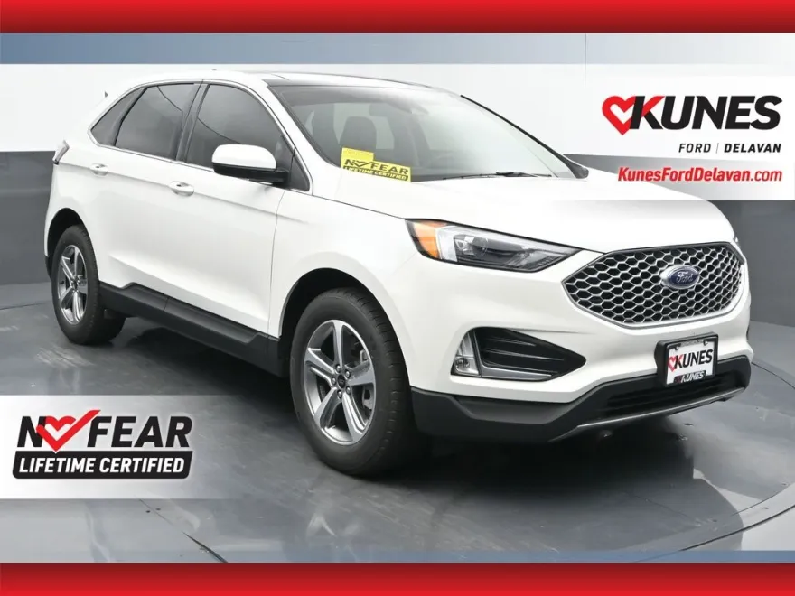 2024 Ford Edge SEL photo 1
