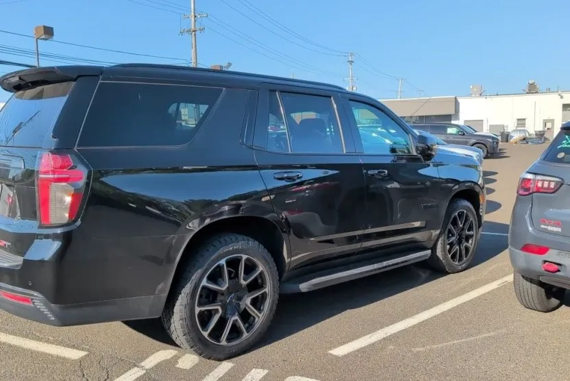 2021 Chevrolet Tahoe RST photo 1