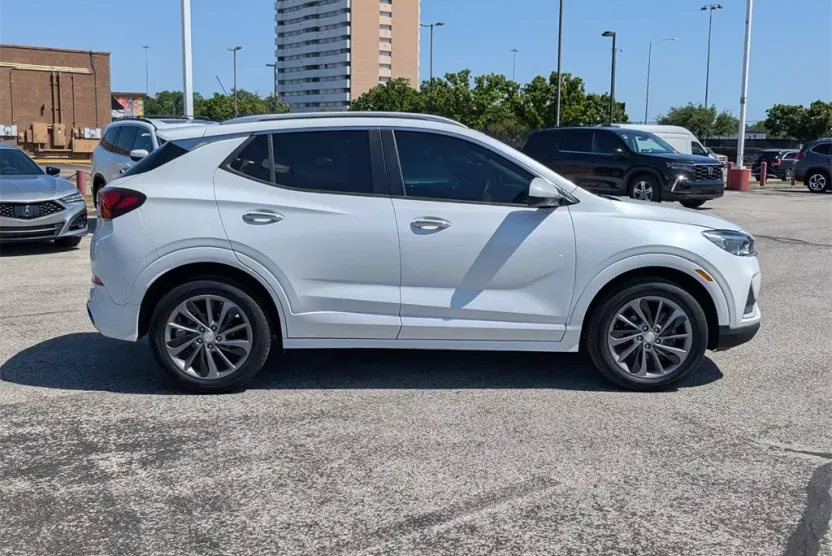 2021 Buick Encore GX Select Sport photo 1