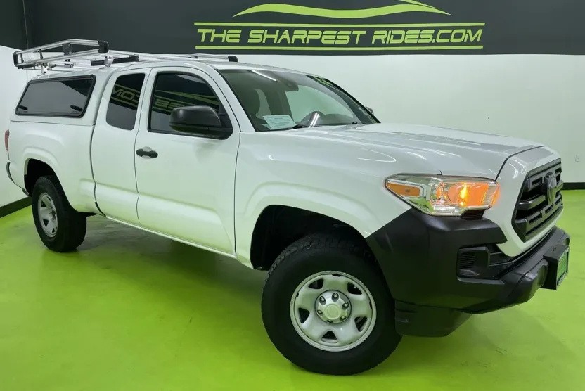 2019 Toyota Tacoma SR photo 1