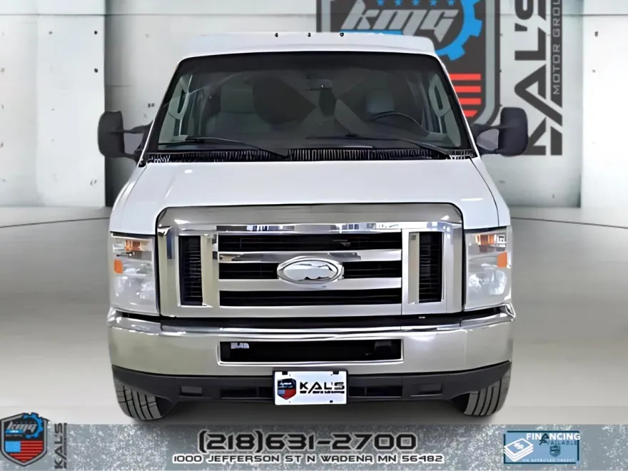2014 Ford E-350 photo 1