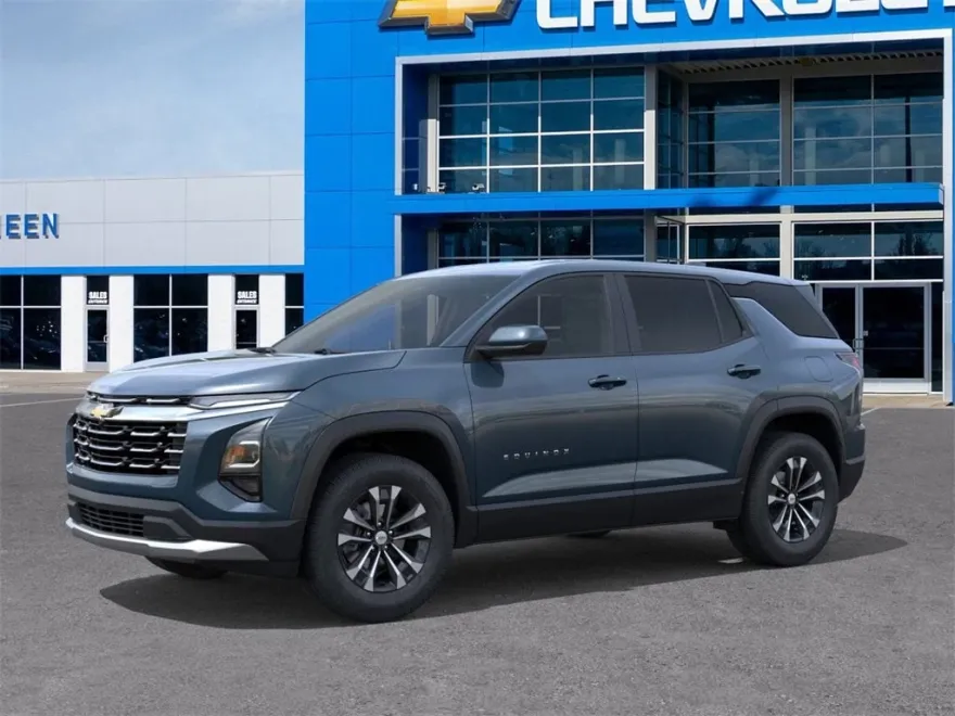 2026 Chevrolet Equinox LT photo 1