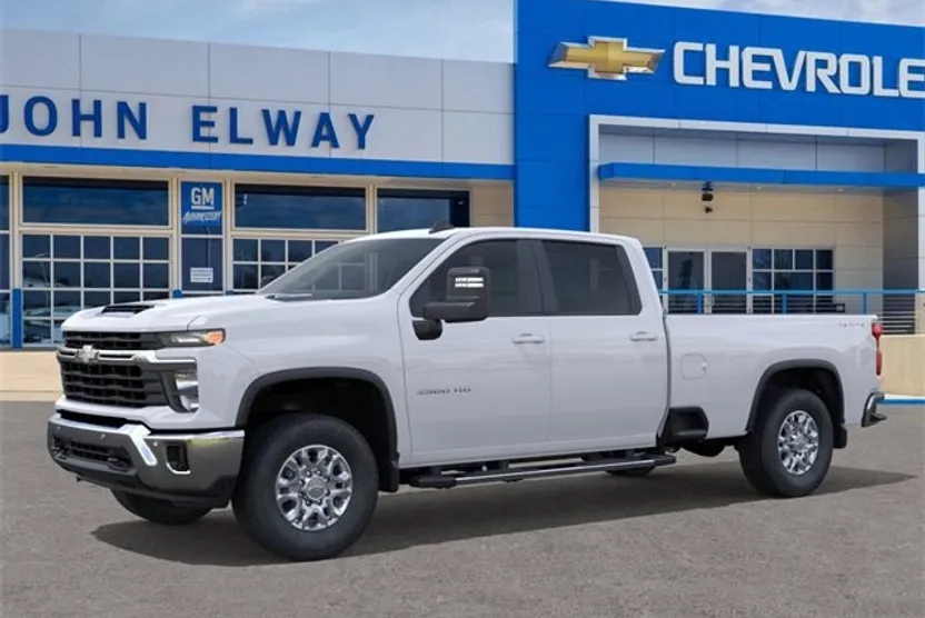 2026 Chevrolet Silverado 3500HD LT photo 1