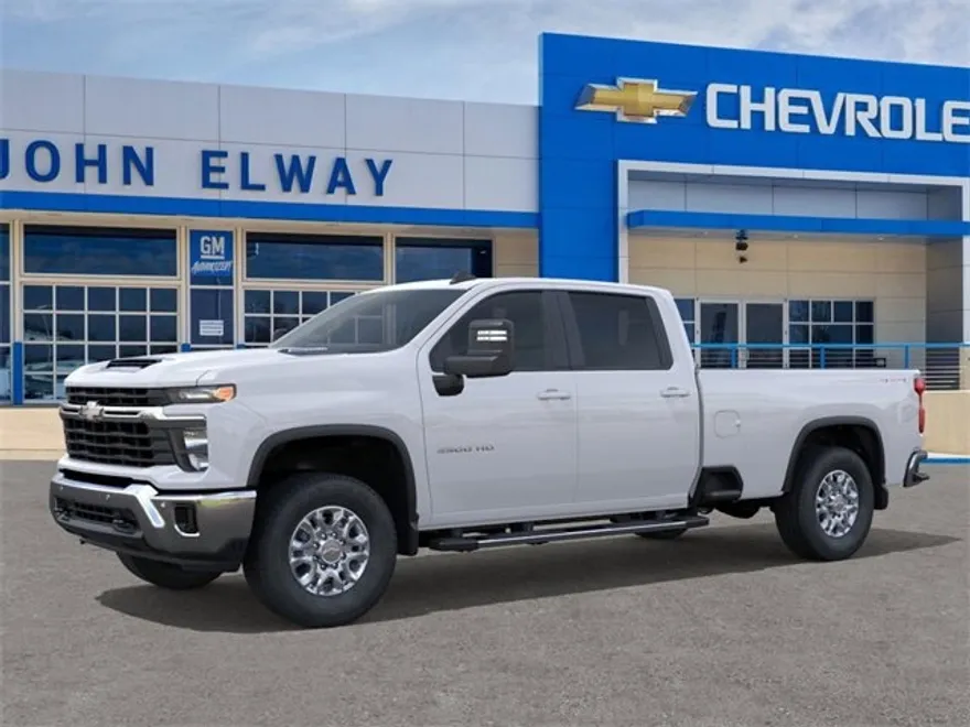 2026 Chevrolet Silverado 3500HD LT photo 1