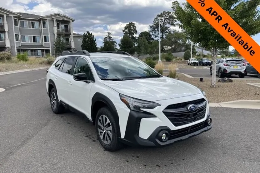 2025 Subaru Outback Premium photo 1
