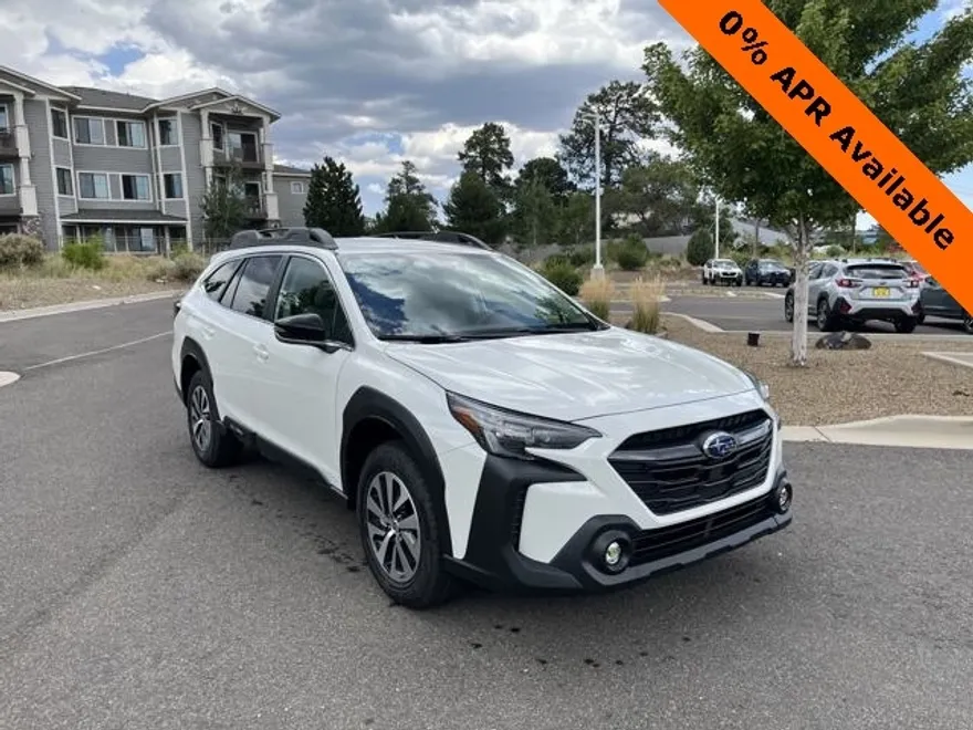 2025 Subaru Outback Premium photo 1