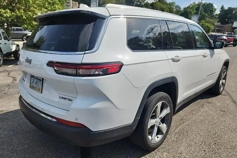 2021 Jeep Grand Cherokee Limited photo 1