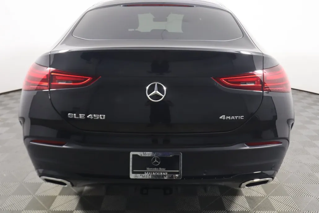2026 Mercedes Benz GLE 450 4MATIC photo 1