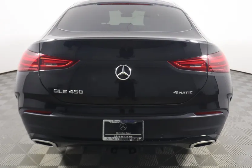 2026 Mercedes Benz GLE 450 4MATIC photo 1
