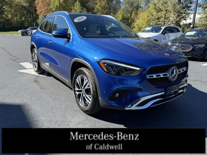 2025 Mercedes Benz GLA 250 4MATIC photo 1