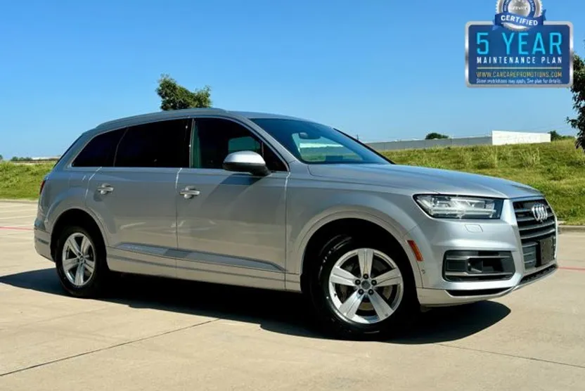 2019 Audi Q7 55 Prestige photo 1