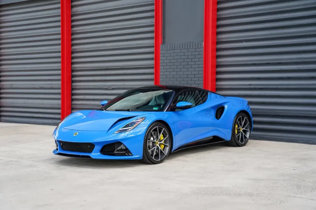 2024 Lotus Emira First Edition photo 1