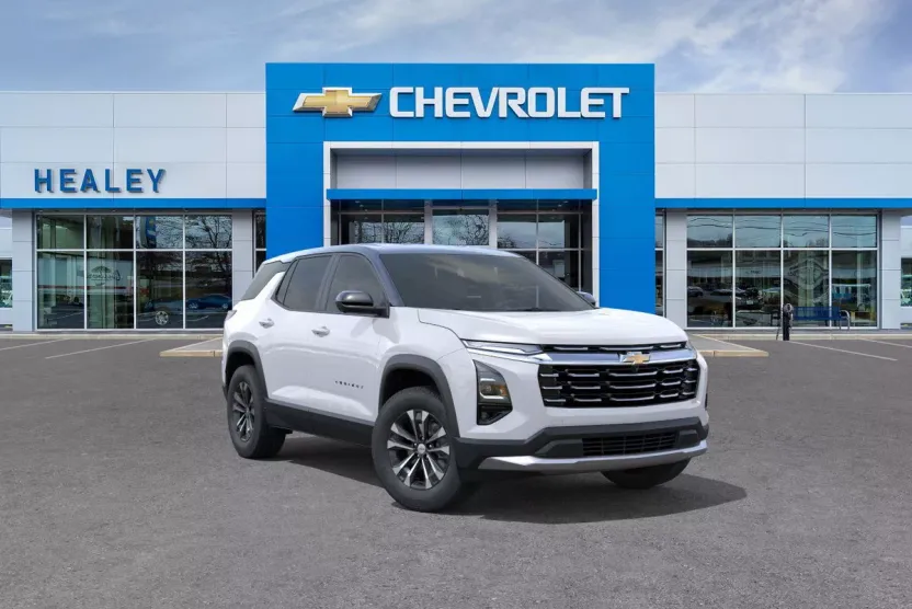 2026 Chevrolet Equinox LT photo 1
