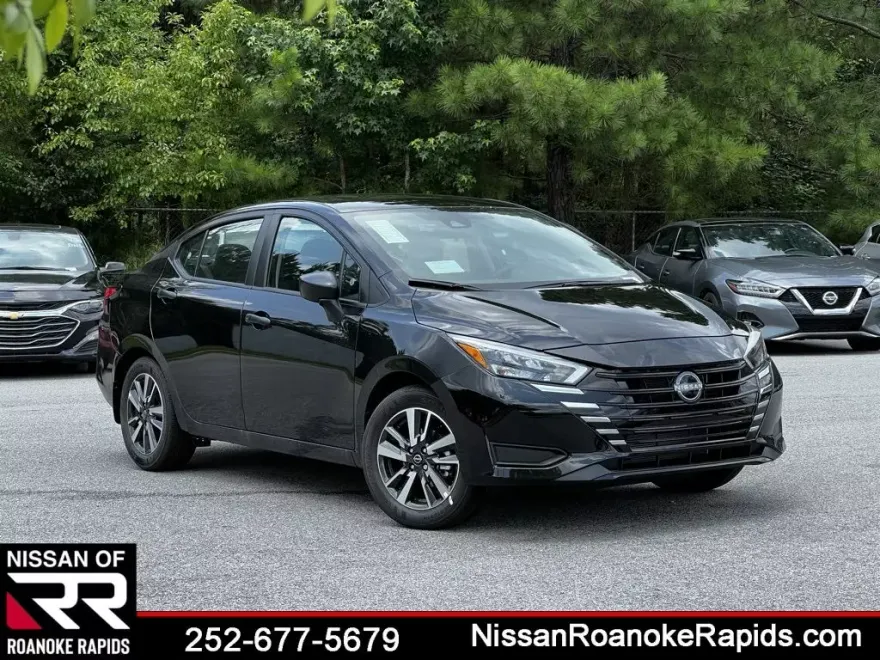 2025 Nissan Versa 1.6 S photo 1