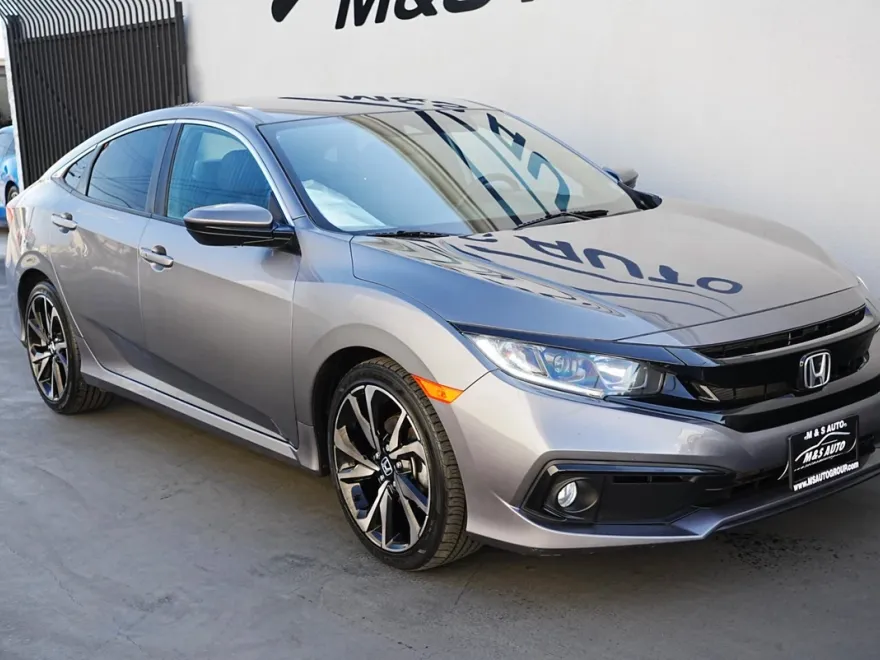2021 Honda Civic Sport photo 1