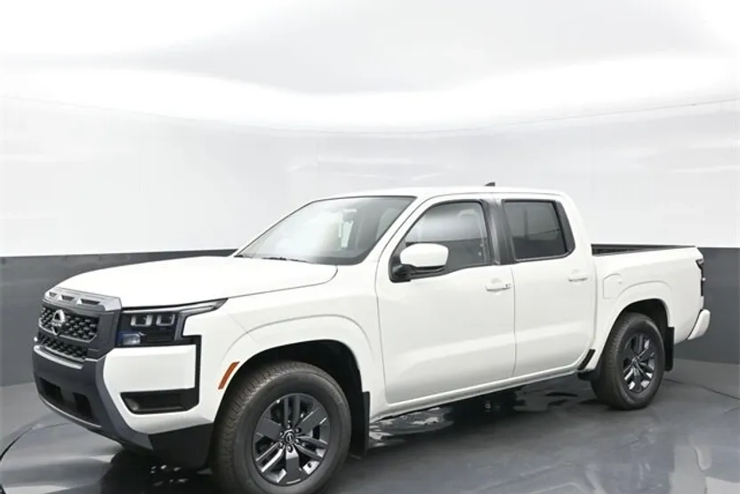 2026 Nissan Frontier SV photo 1