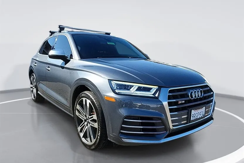 2018 Audi SQ5 Premium Plus photo 1