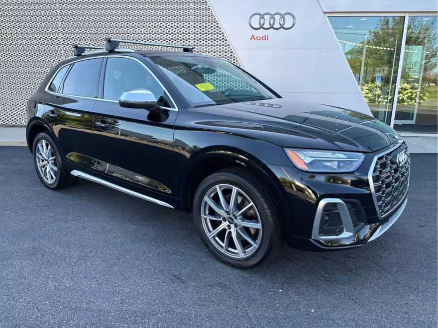 2022 Audi SQ5 Premium Plus photo 1