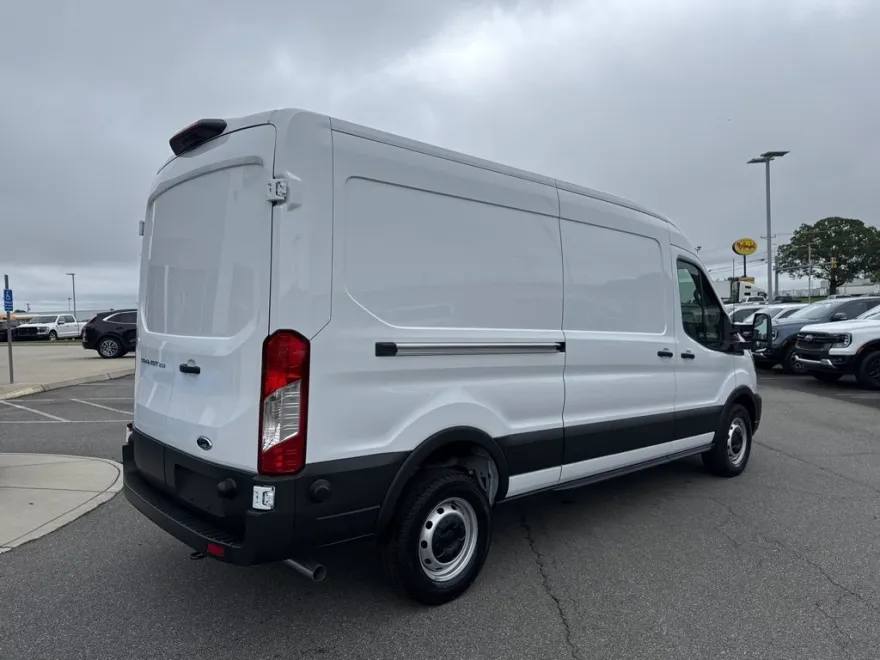 2025 Ford Transit Cargo Van photo 1