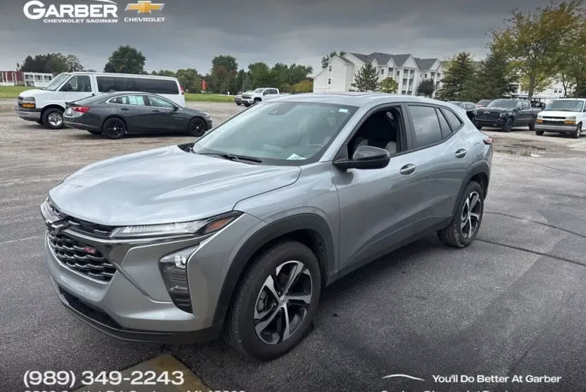 2024 Chevrolet Trax photo 1