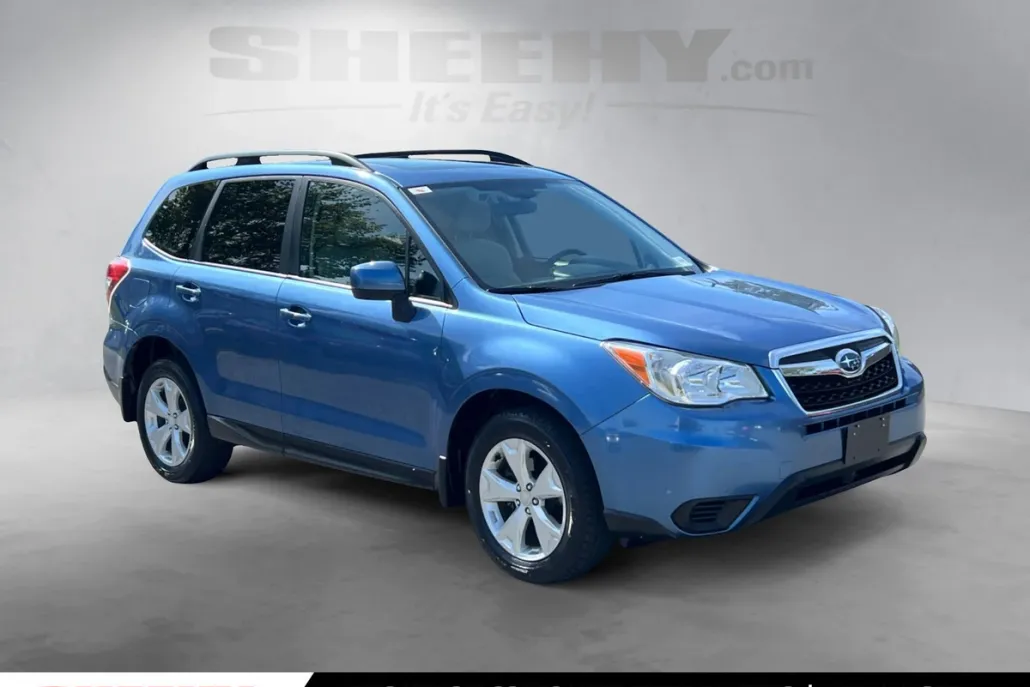 2015 Subaru Forester 2.5i Premium photo 1