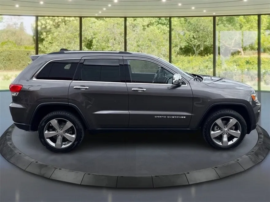 2015 Jeep Grand Cherokee Limited photo 1