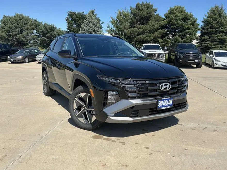 2025 Hyundai Tucson SEL photo 1