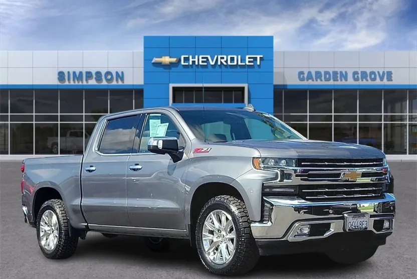 2021 Chevrolet Silverado 1500 LTZ photo 1