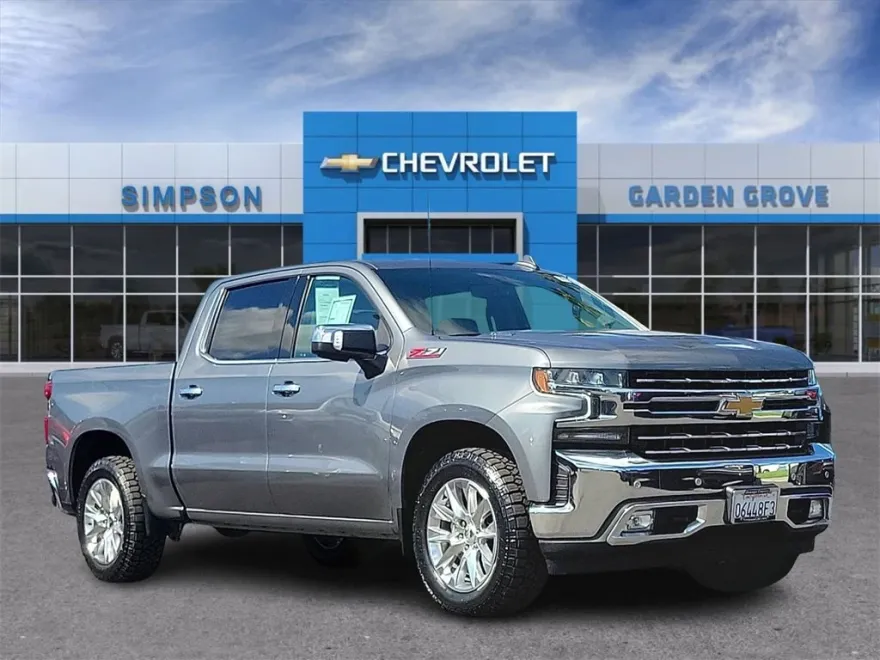 2021 Chevrolet Silverado 1500 LTZ photo 1