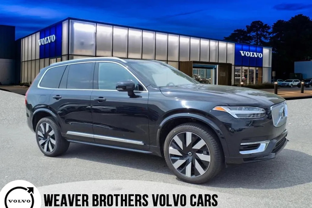 2024 Volvo XC90 T8 Ultimate photo 1