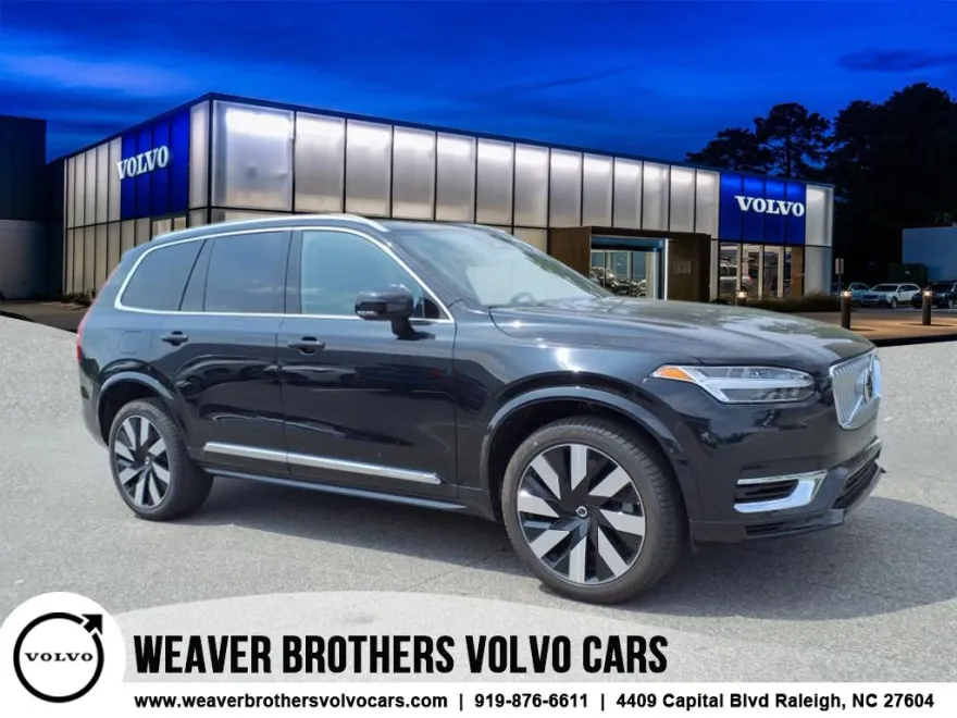 2024 Volvo XC90 T8 Ultimate photo 1