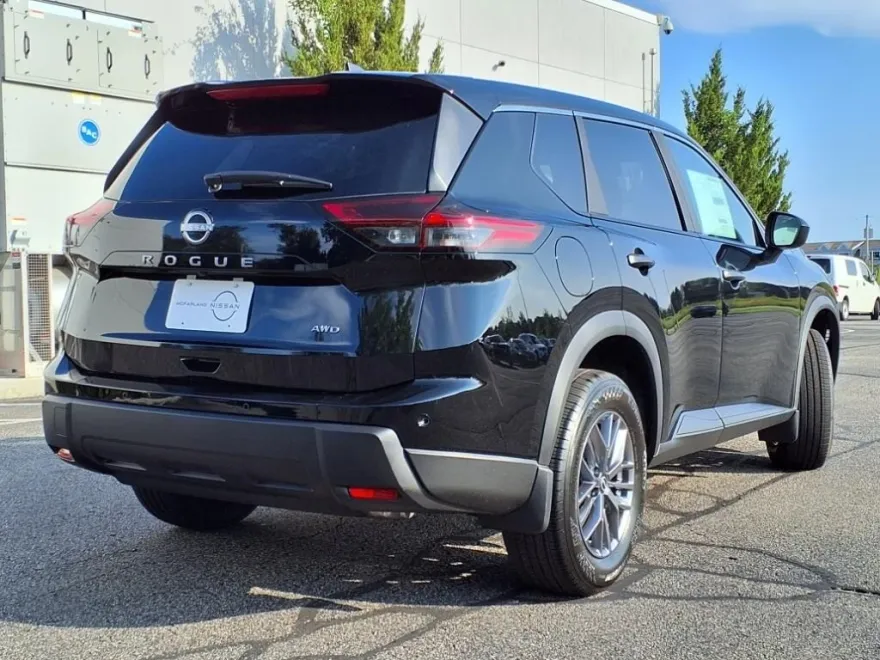 2026 Nissan Rogue S photo 1