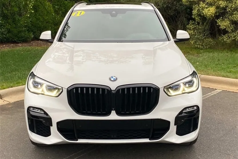 2021 Bmw X5 M50i photo 1