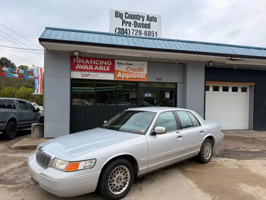 1999 Mercury Grand Marquis GS photo 1