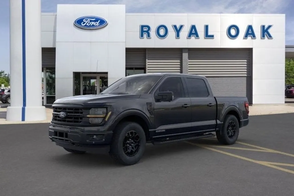 2025 Ford F-150 XLT photo 1