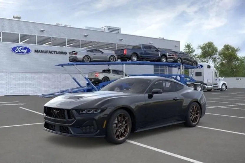 2025 Ford Mustang GT Premium photo 1
