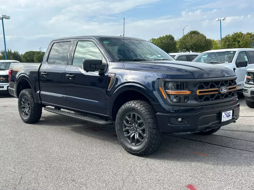 2025 Ford F-150 Tremor photo 1