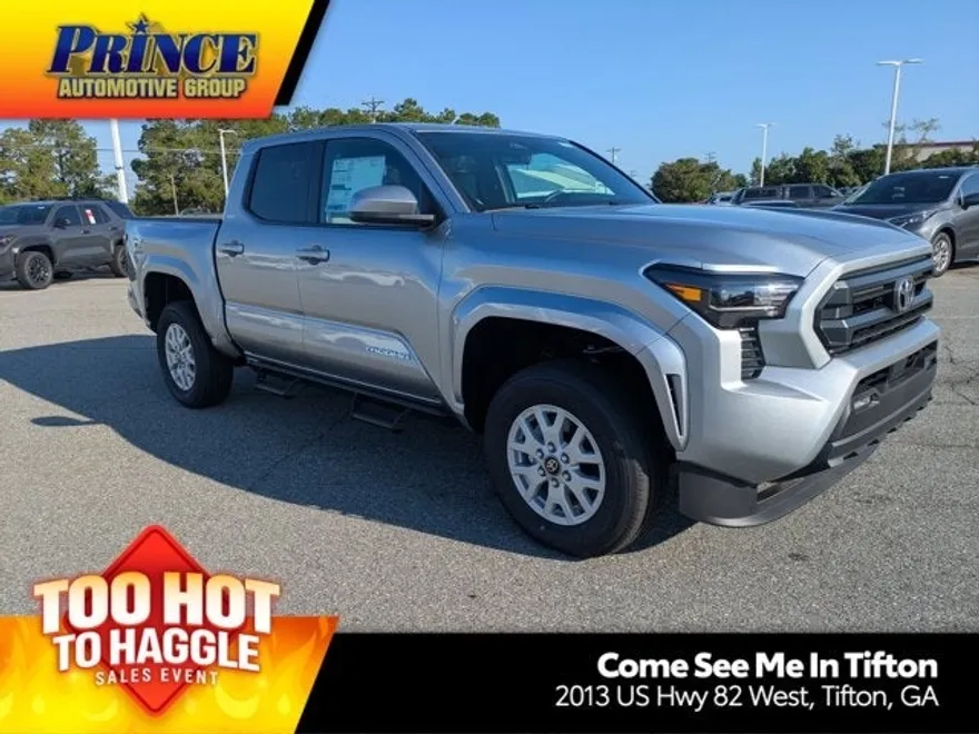 2025 Toyota Tacoma 4x4 SR5 photo 1