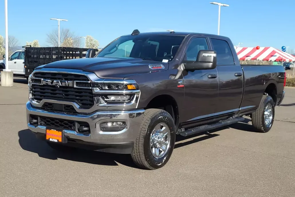 2025 Ram 2500 Tradesman photo 1