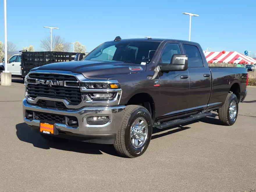 2025 Ram 2500 Tradesman photo 1