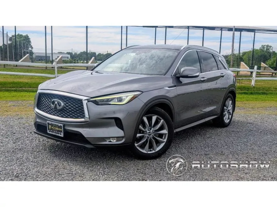 2019 Infiniti QX50 Luxe photo 1