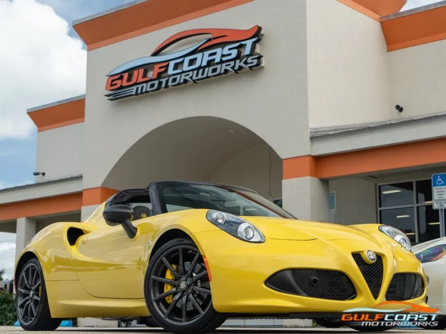 2016 Alfa Romeo 4C SPIDER photo 1