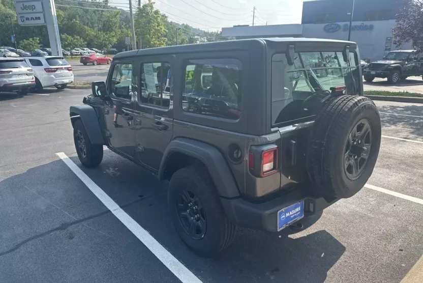 2023 Jeep Wrangler Sport photo 1