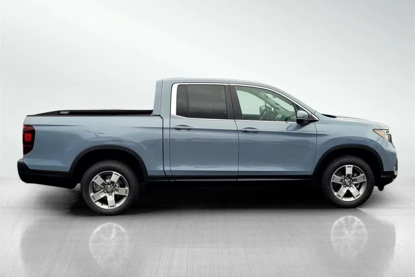 2025 Honda Ridgeline RTL photo 1
