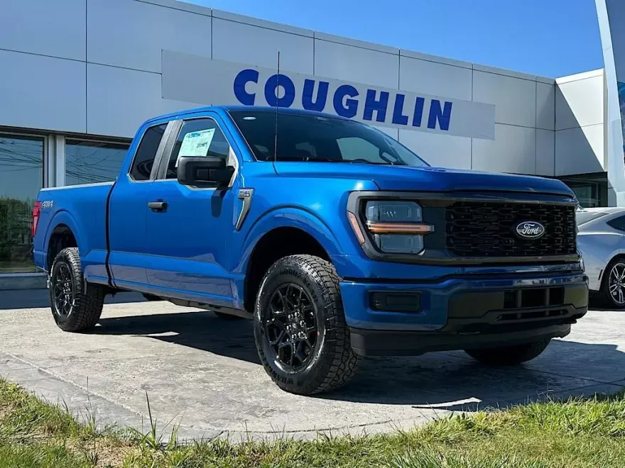 2025 Ford F-150 STX photo 1