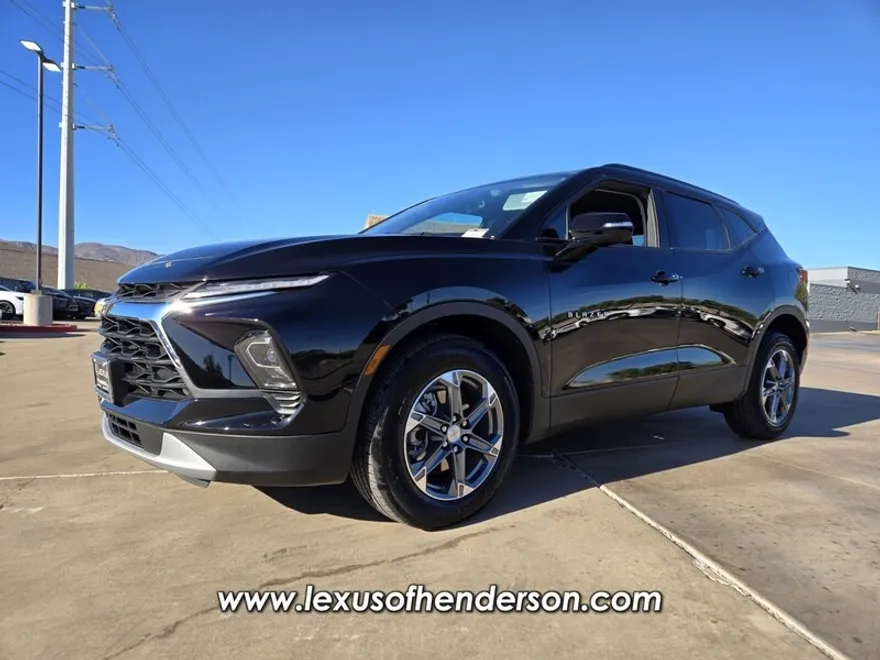 2023 Chevrolet Blazer 3LT photo 1