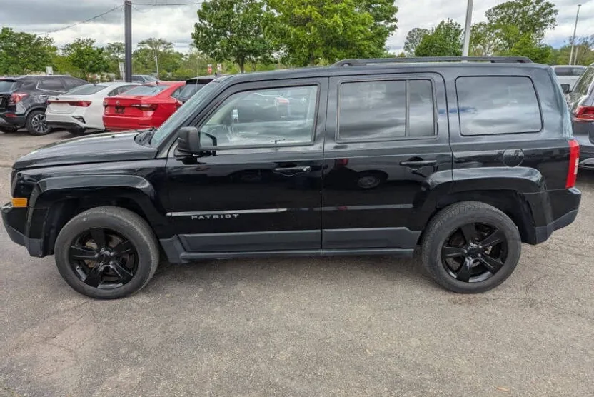 2015 Jeep Patriot High Altitude Altitude Edition photo 1