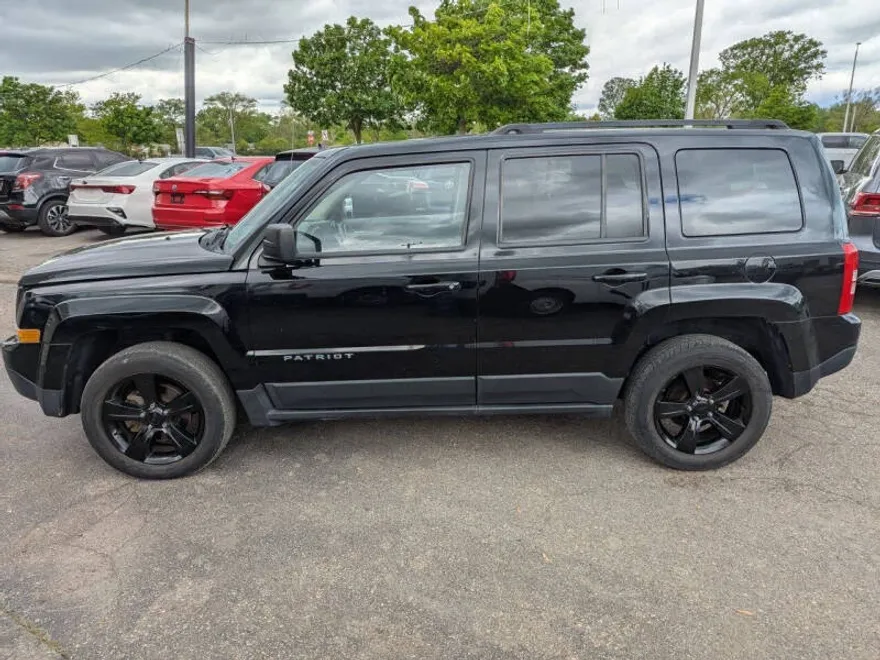 2015 Jeep Patriot High Altitude Altitude Edition photo 1