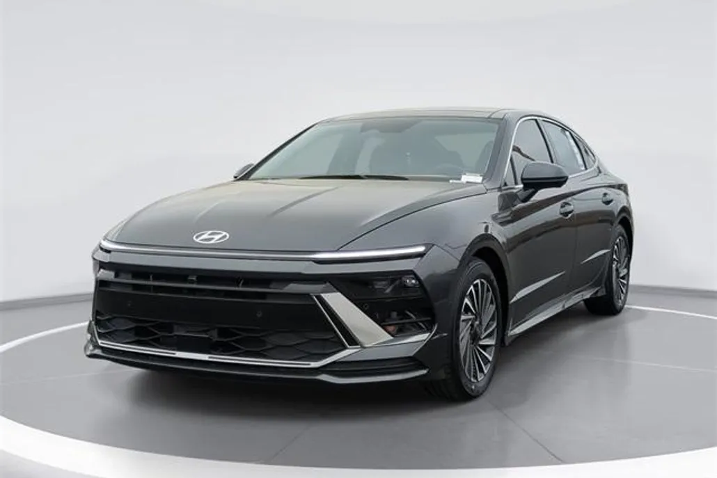 2025 Hyundai Sonata Hybrid Limited photo 1
