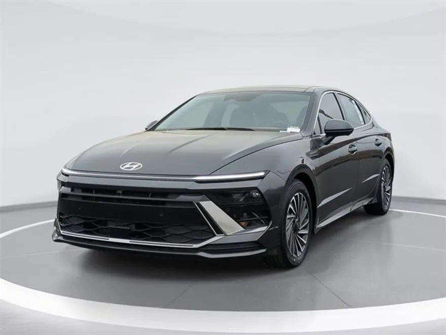 2025 Hyundai Sonata Hybrid Limited photo 1